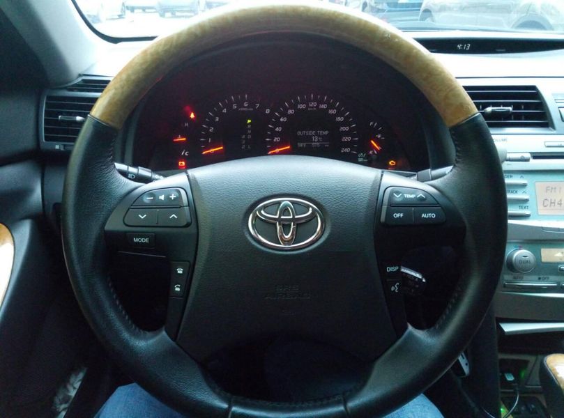 Кнопки керма для TOYOTA COROLLA, CAMRY, HILUX, VIGO, INNOVA. 84250-0E220 84250-0E120 Чорний КР-тЧерн фото