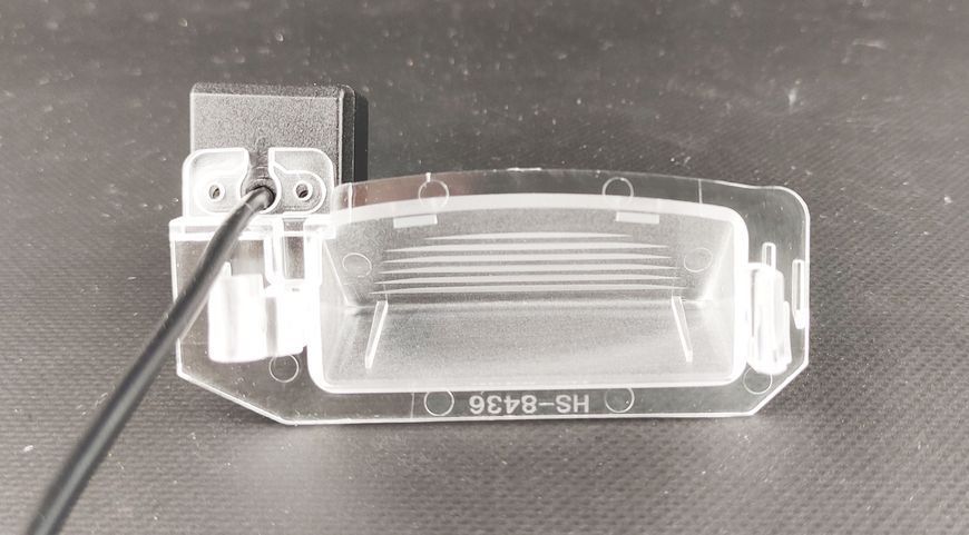 Штатна камера заднього огляду Mitsubishi Outlander 2013-2019/Outlander XL 2006-2012/Lancer Sportback CVBS КЗШ-1909-0 фото
