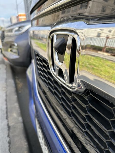 Штатна камера переднього огляду в логотип Honda Vezel /HR-V 2013 &ndash; 2018, CVBS, 170&deg;, IP67 КПВ-0953-00 фото