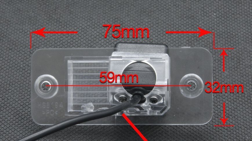 Штатная камера заднего обзора Volkswagen Touareg 7L 2002-2010 / Volkswagen Tiguan 2007-2014 AHD turning lines КЗШ-0617-2 фото