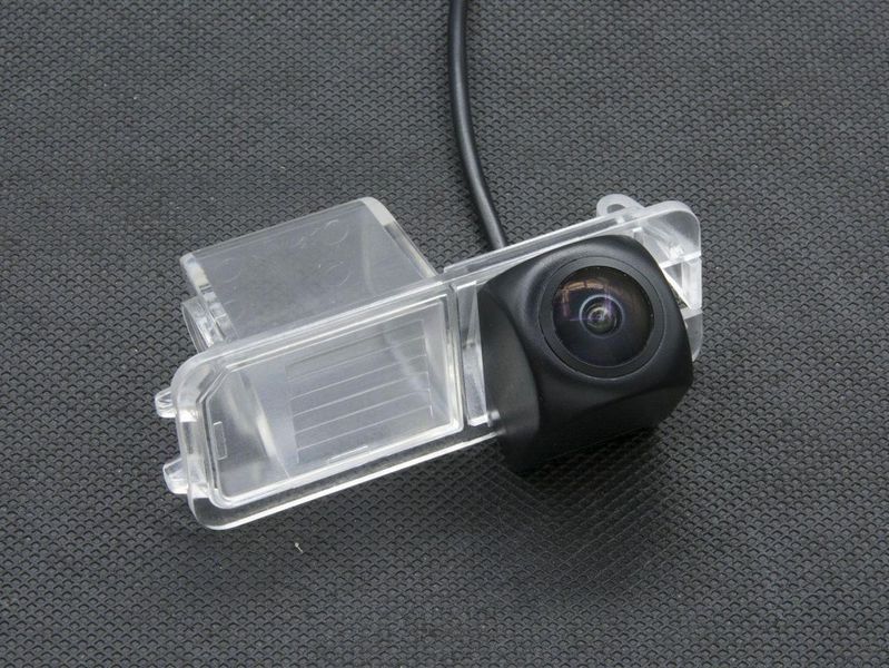 Штатная камера заднего обзора Volkswagen Golf, Polo, Magotan, Passat AHD turning lines КЗШ-0611-2 фото
