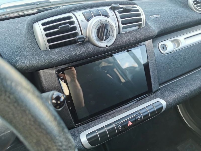 Штатная Магнитола Mercedes Benz Smart Fortwo 2 2005-2010 на Android Модель XYAuto-5760-8octa-4G-DSP-CarPlay М-МВСФ1-9-8я4жДСП-2/32 фото