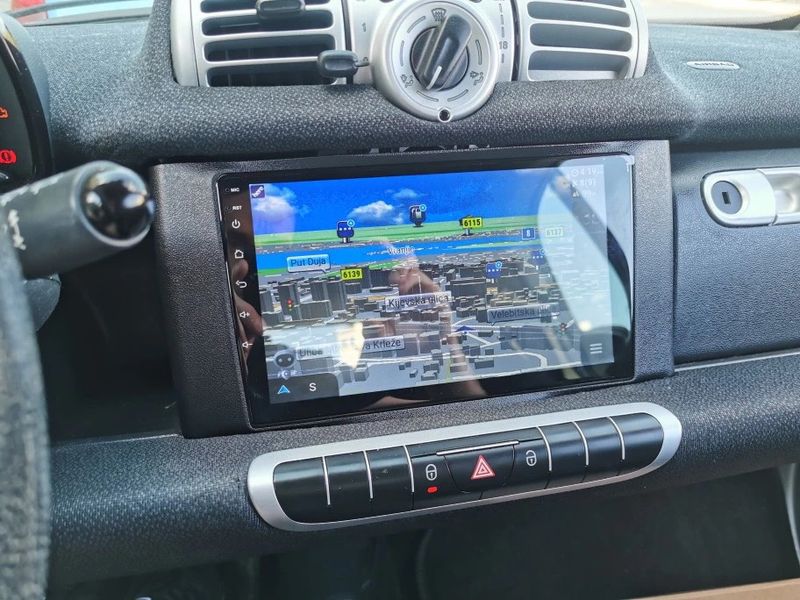 Штатная Магнитола Mercedes Benz Smart Fortwo 2 2005-2010 на Android Модель XYAuto-5760-8octa-4G-DSP-CarPlay М-МВСФ1-9-8я4жДСП-2/32 фото