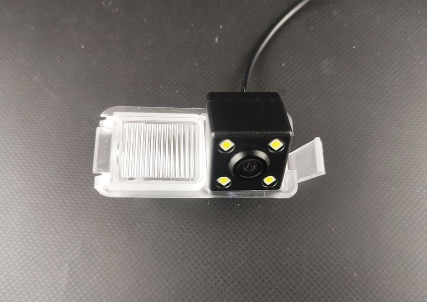 Штатна камера заднього огляду Chevrolet Sail Sail Springo EV 2010-2019/Chevy Taxi Premium 2010-2014/Chevrolet CVBS turning lines КЗШ-0807-1 фото