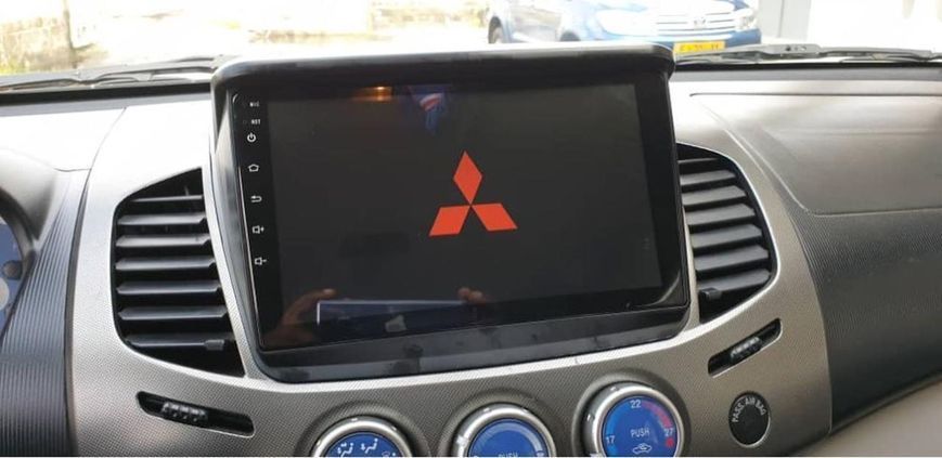 Штатная Магнитола Mitsubishi Pajero SPORT 2008-2016 на Android Модель XYAuto-7212-8octa-CarPlay М-МПС-9-М3 фото