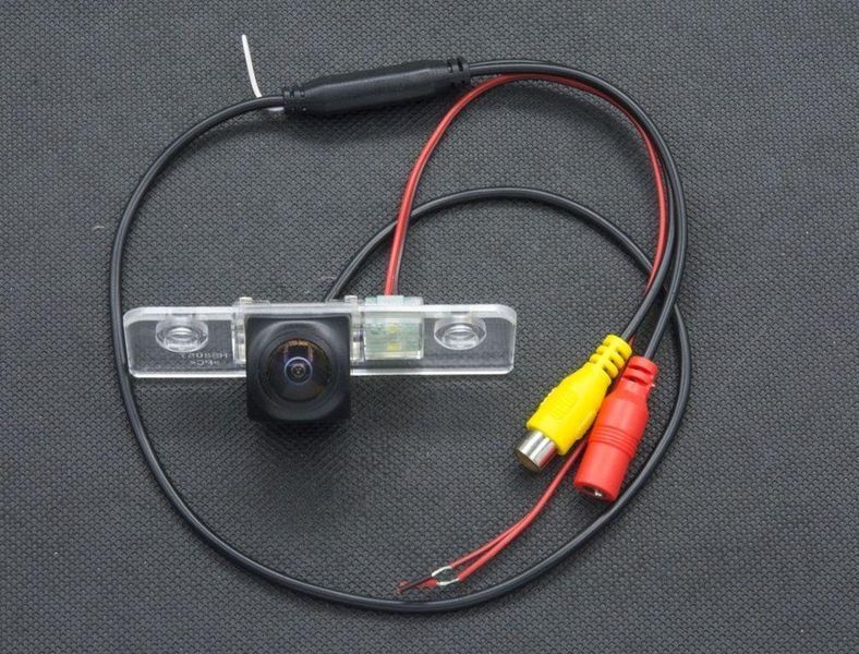 Штатна камера заднього огляду Skoda Octavia 2008-2013 AHD turning lines КЗШ-1301-2 фото
