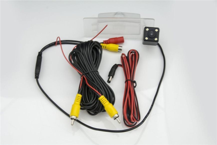 Штатная камера заднего обзора Kia K5, K4, K9, Optima, Lotze, Sportage, Magentis, Stonic CVBS turning lines КЗШ-0212-1 фото