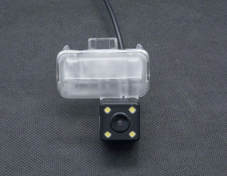 Штатна камера заднього огляду Toyota Corolla, Levi, YARiS, Vios, Camry CVBS turning lines КЗШ-0521-1 фото